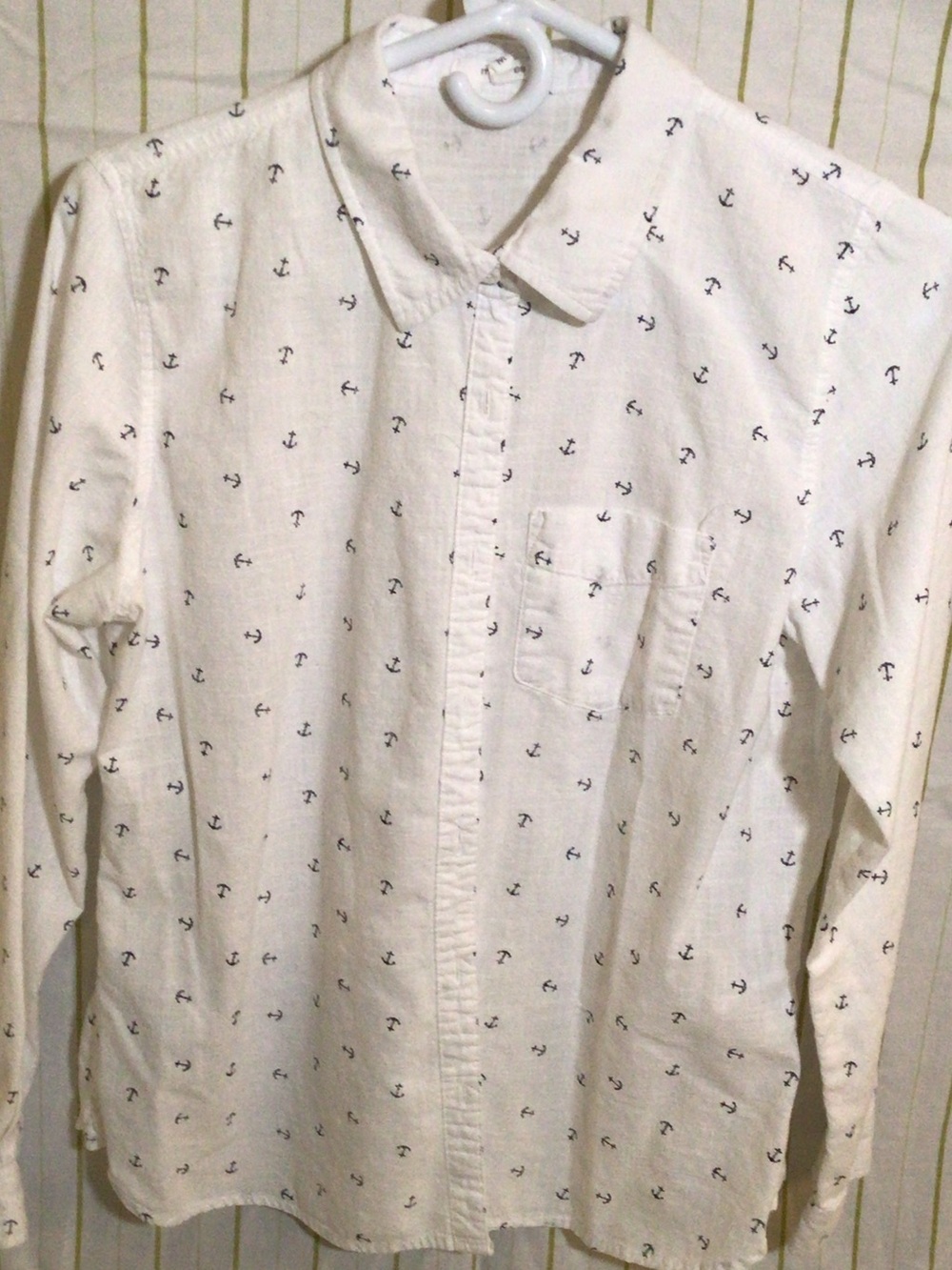 Maurices White Button-Down Shirt with Navy Anchor Print